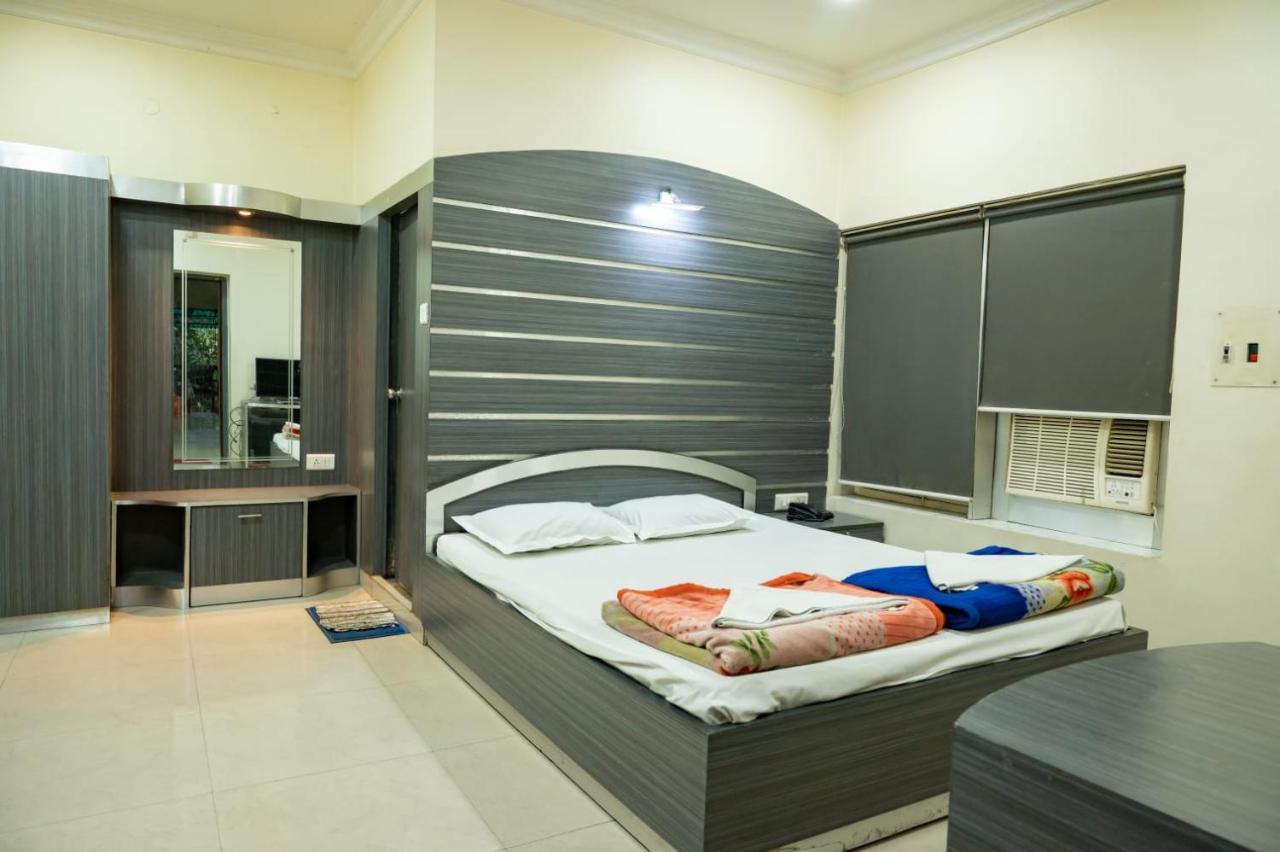 Hotel Komala Vilas Kalkutta Kültér fotó
